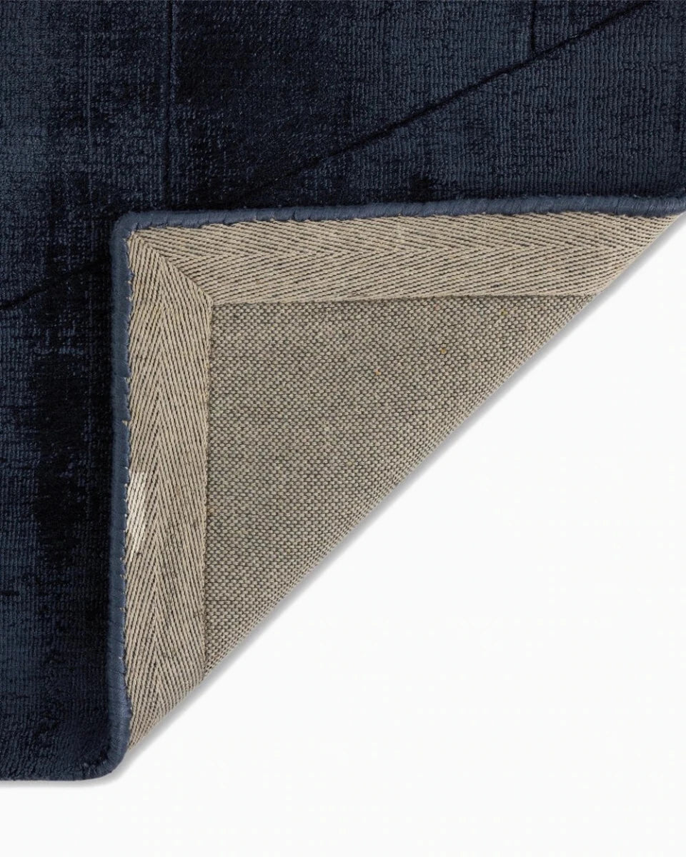 Sadzi Navy / 5' x 8'