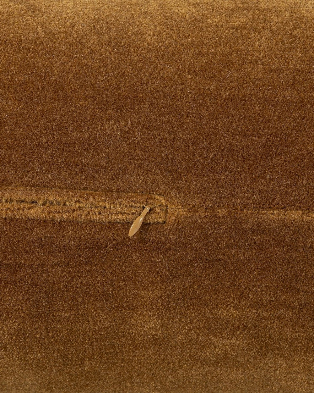 Monte Tobacco / 20" x 8"