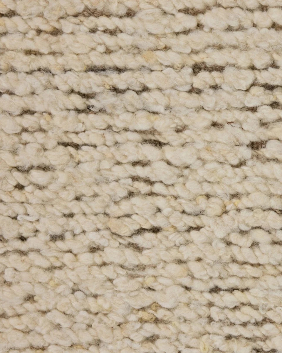 Koiya Snow / 8' x 10'