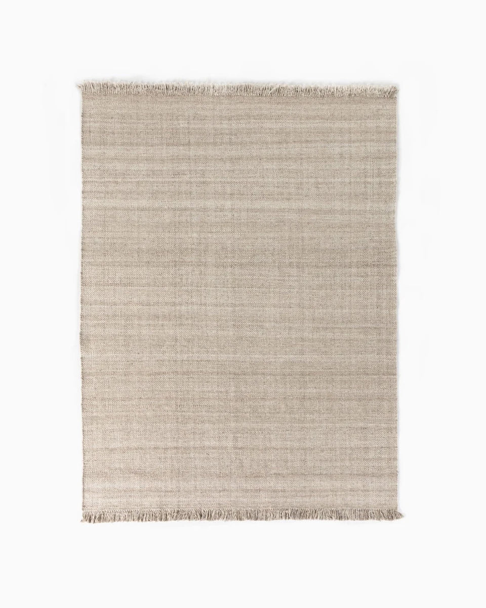 Ruttan Cream / 8' x 10'