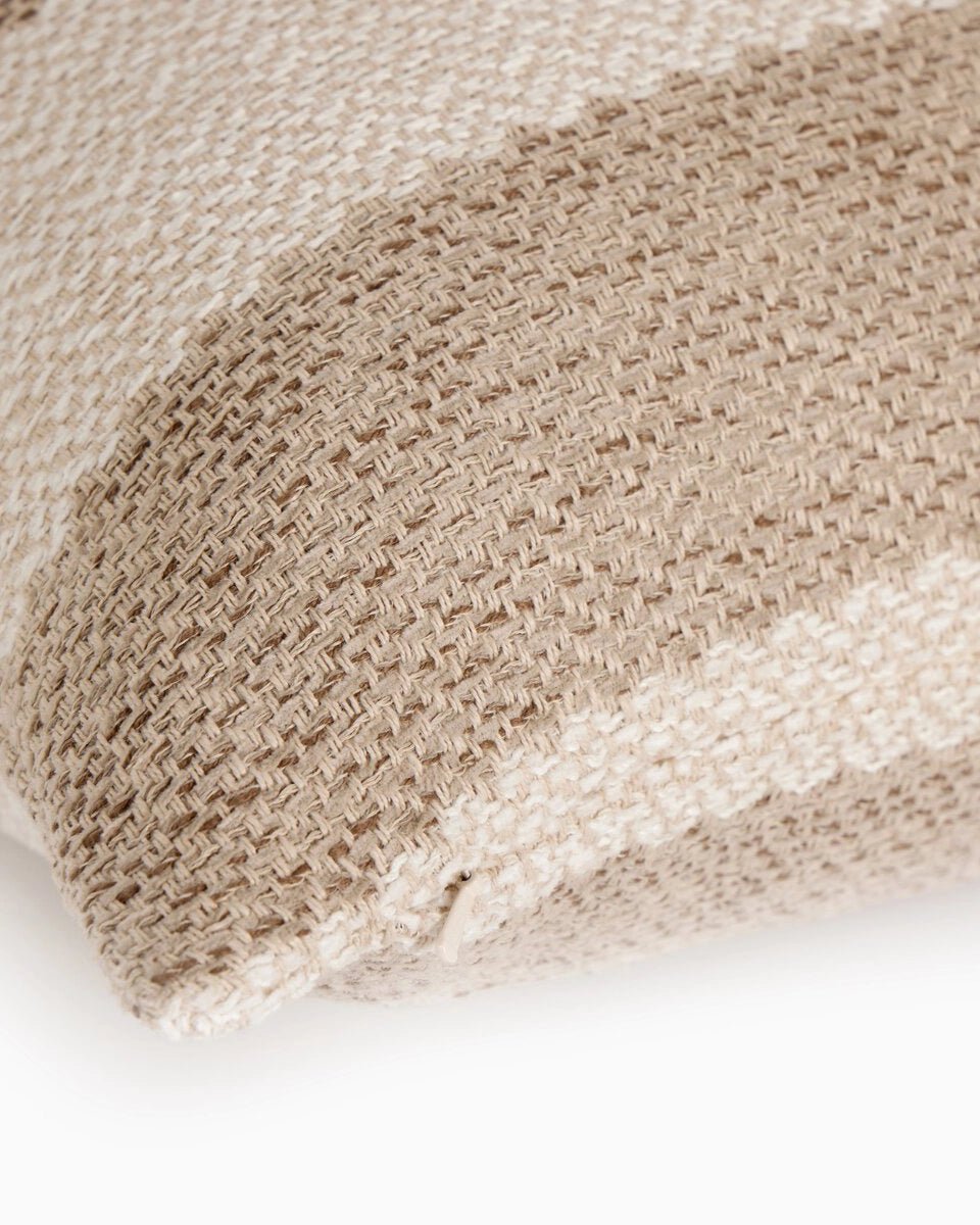 Tarbett Stripe / 20" x 20" / Cover & Insert