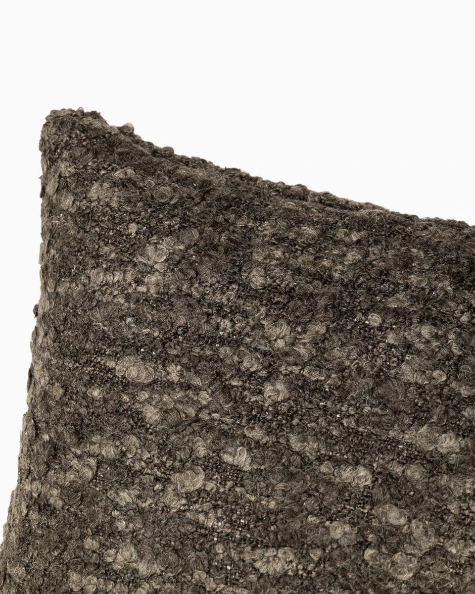 Solema Moss / 12" x 48" / Cover + Insert