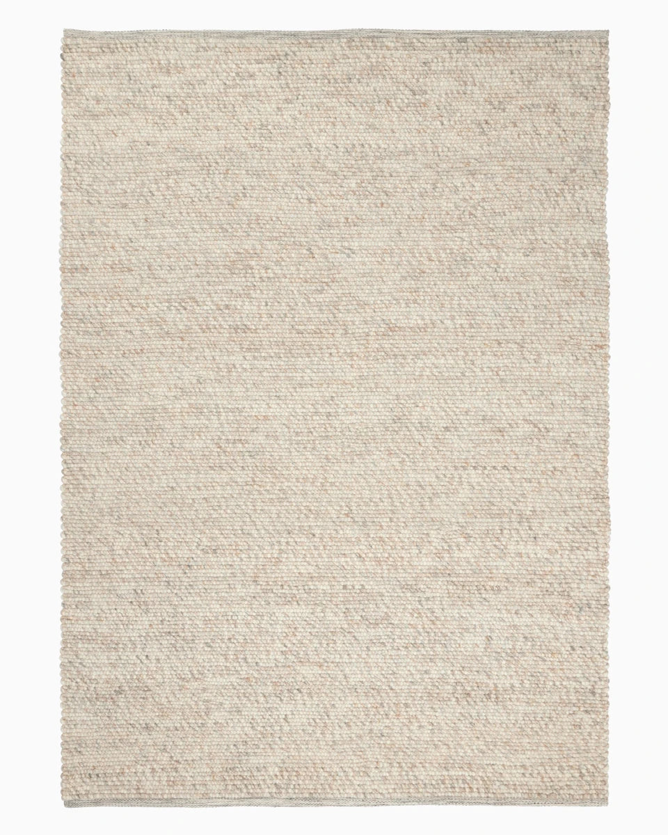 8'3"x11'6" / Beige