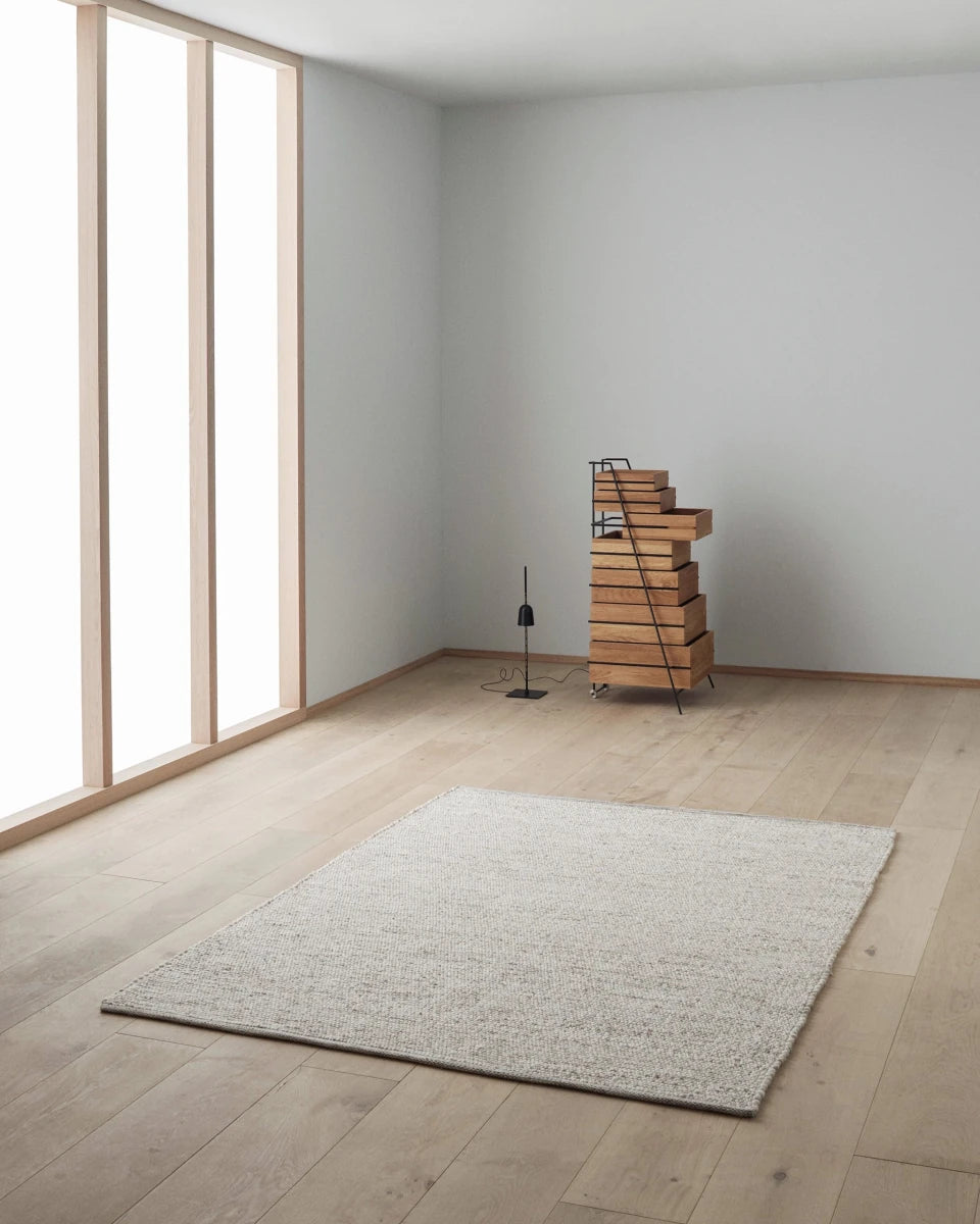 8'3"x11'6" / Beige
