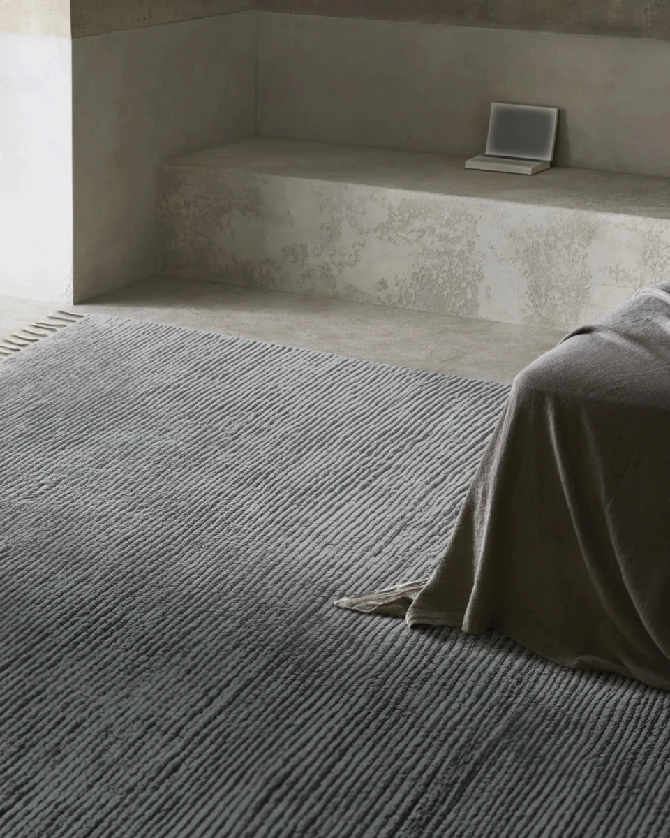 9'10" x 13'2" / Crane