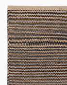 2'7" x 6' / Natural & Black