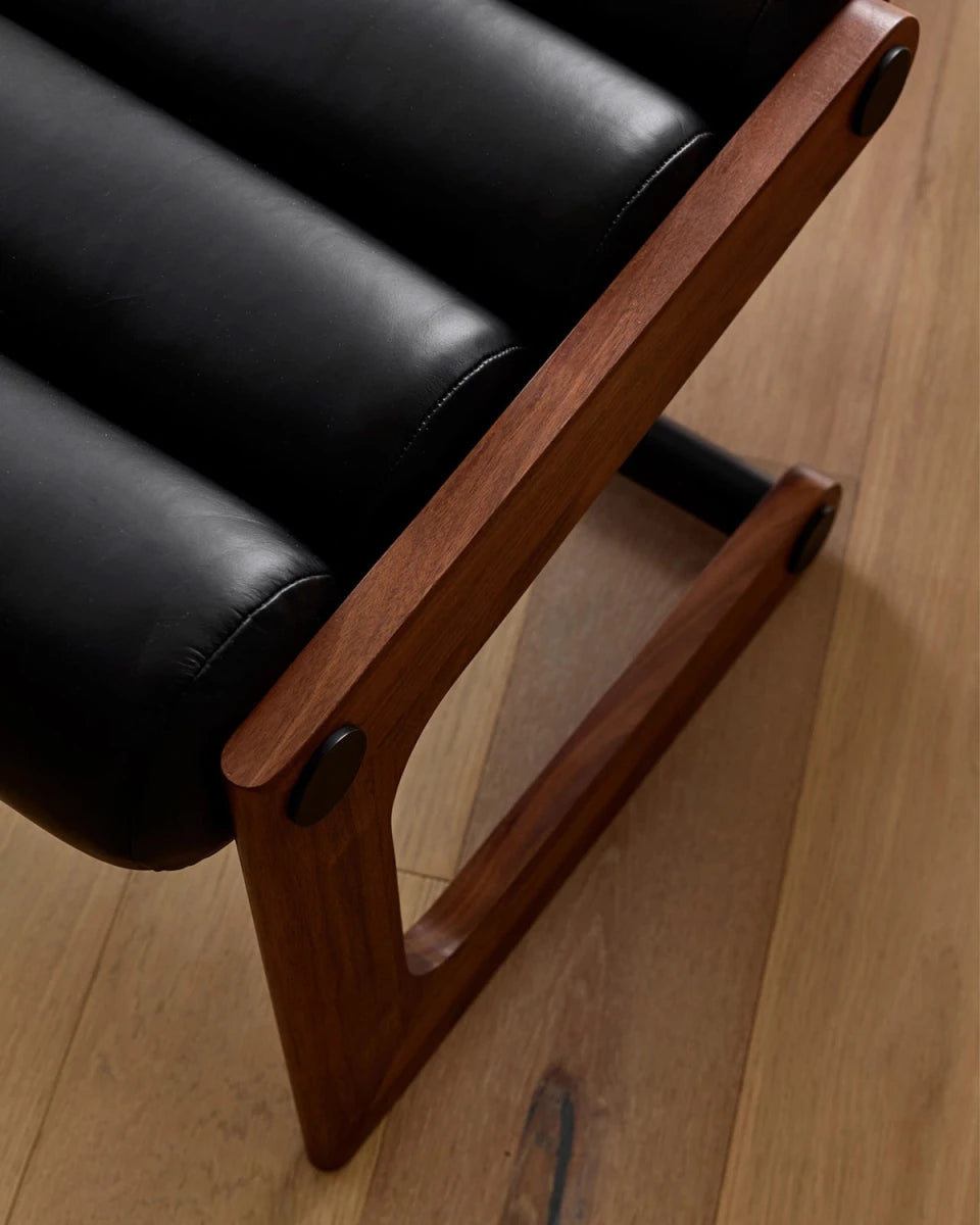 Black Leather / Walnut Frame