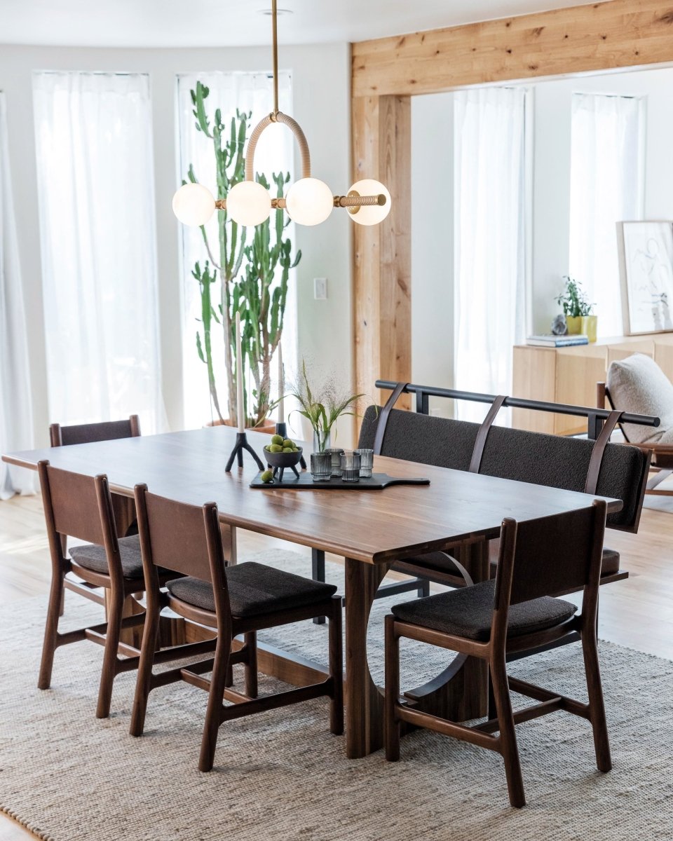 Walnut / 96" length | Seats 8