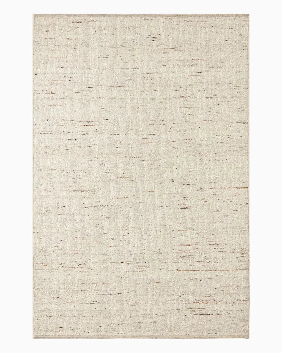 8'2" x 11'6" / Tundra