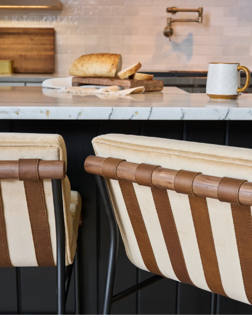 Caramel Velvet / Chestnut Leather Straps / Walnut / Counter (24" Height)