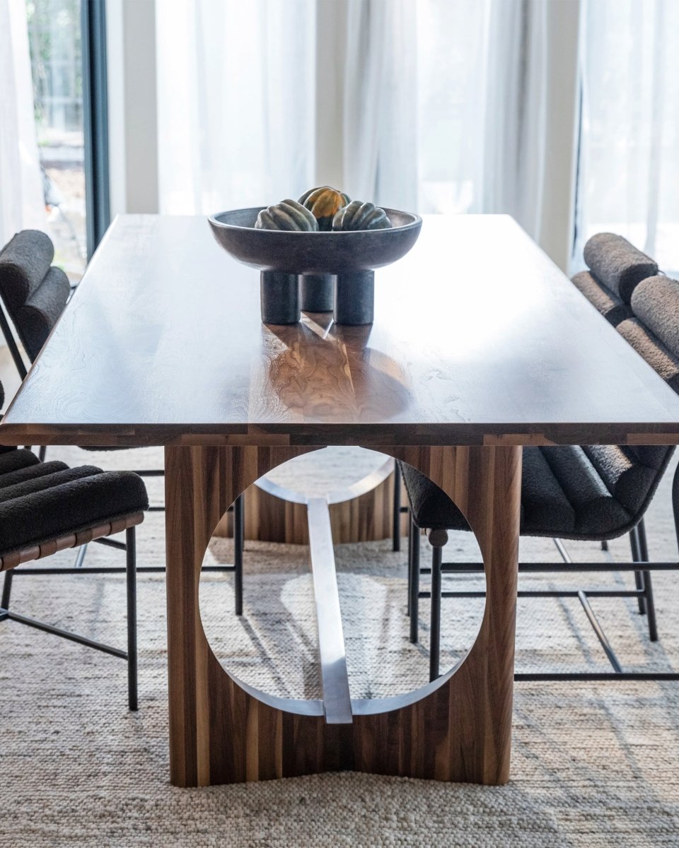 Walnut / 72" length | Seats 6