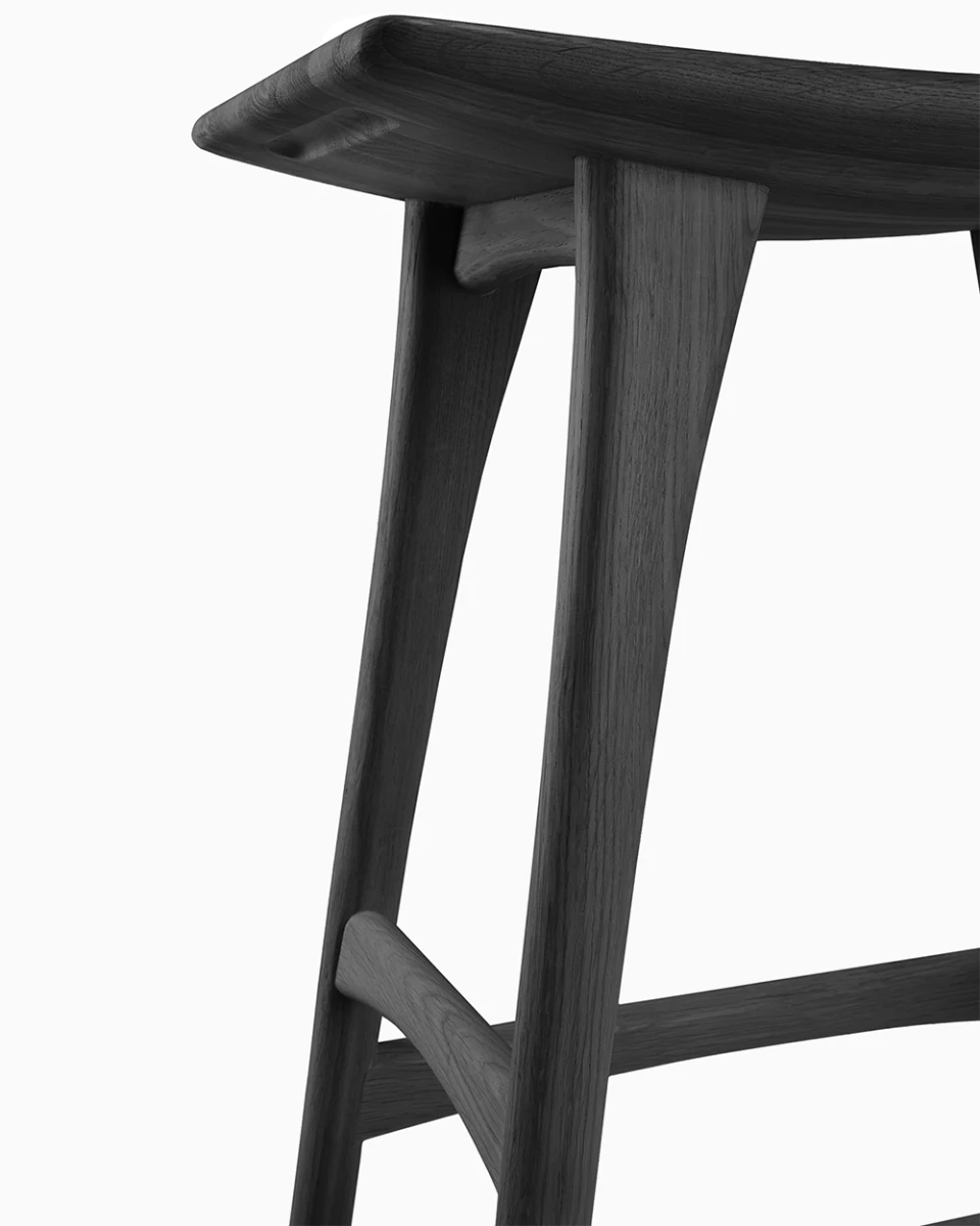Black Oak / No Cushion / Bar Height (32")